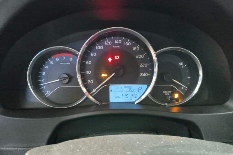 Used Toyota Levin 2017 Revised 185T CVT Elite Edition China V Standard Instrument Cluster