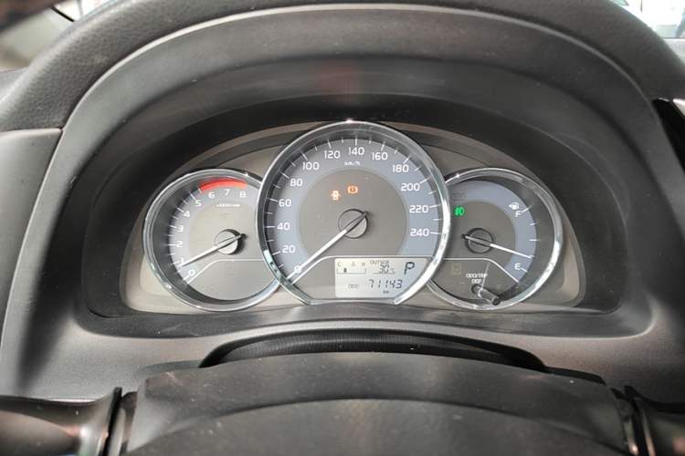 Used Toyota Levin 2017 Revised 185T CVT Elite Edition China V Standard Instrument Cluster
