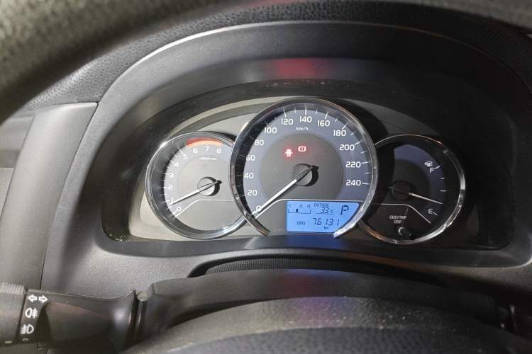 Used Toyota Levin 2017 Revised 185T CVT Elite Edition China V Standard Instrument Cluster