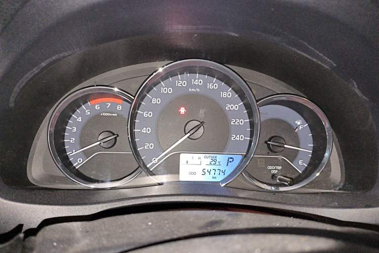 Used Toyota Levin 2017 Revised 185T CVT Elite Edition China V Standard Instrument Cluster