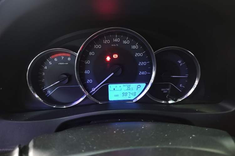Used Toyota Levin 2017 Revised Version 185T CVT Elite Edition China VI Standard Instrument Cluster