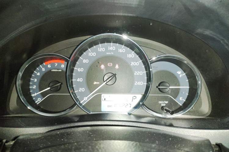 Used Toyota Levin 2017 Revised 185T CVT Elite Edition China V Standard Instrument Cluster