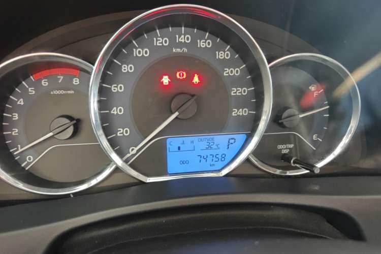 Used Toyota Levin 2017 Revised Version 185T CVT New Sharp Edition China V Standard Instrument Cluster