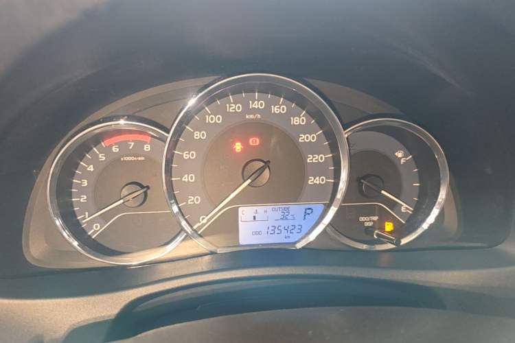 Used Toyota Levin 2017 Revised 185T CVT Elite Edition China V Standard Instrument Cluster