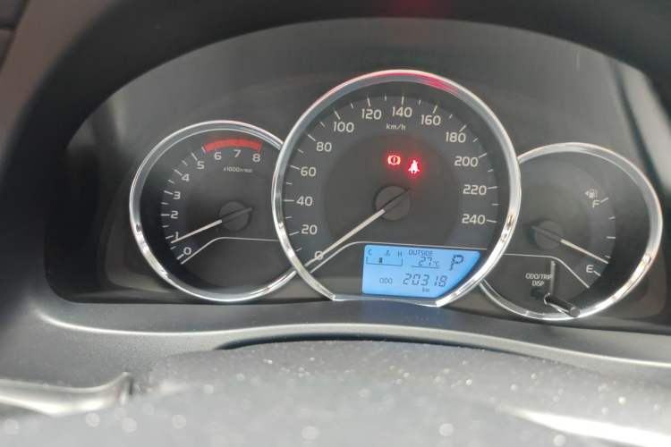 Used Toyota Levin 2017 Revised Version 185T CVT Elite Edition China VI Standard Instrument Cluster