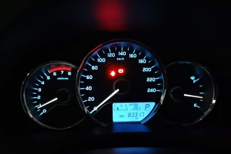 Used Toyota Levin 2017 Revised Version 185T CVT Elite Edition China VI Standard Instrument Cluster