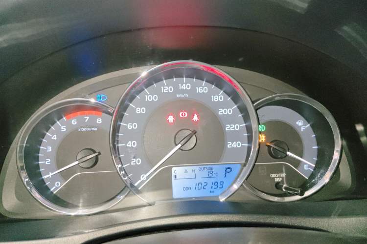 Used Toyota Levin 2017 Revised 185T CVT Elite Edition China V Standard Instrument Cluster