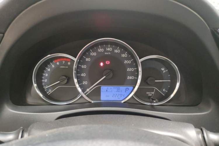 Used Toyota Levin 2017 Revised 185T CVT Elite Edition China V Standard Instrument Cluster