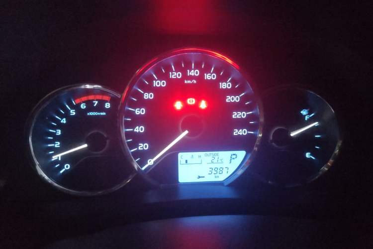 Used Toyota Levin 2017 Revised 185T CVT Elite Edition China V Standard Instrument Cluster