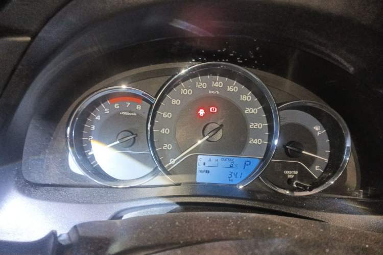 Used Toyota Levin 2017 Revised 185T CVT Elite Edition China V Standard Instrument Cluster