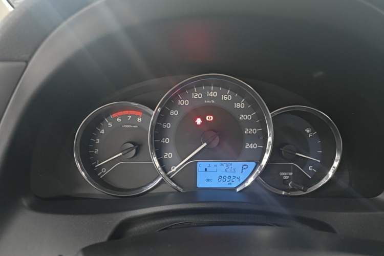 Used Toyota Levin 2017 Revised 185T CVT Elite Edition China V Standard Instrument Cluster