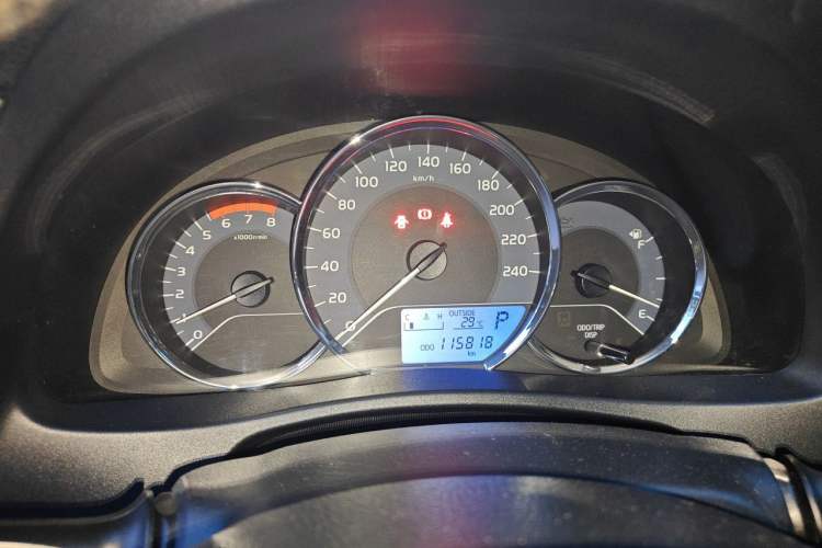 Used Toyota Levin 2017 Revised 185T CVT Elite Edition China V Standard Instrument Cluster