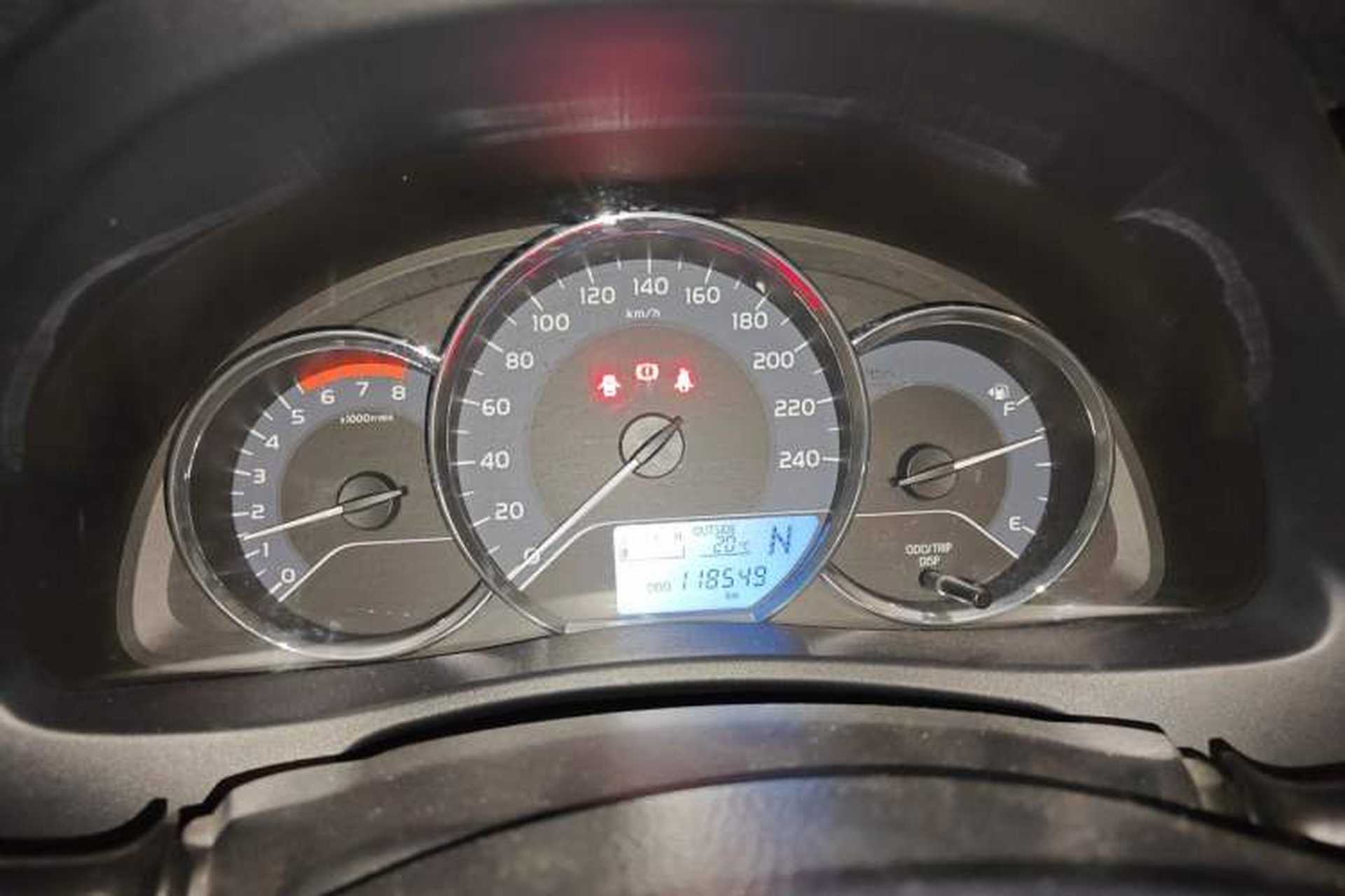 Used Toyota Levin 2017 Revised 185T CVT Elite Edition China V Standard Instrument Cluster