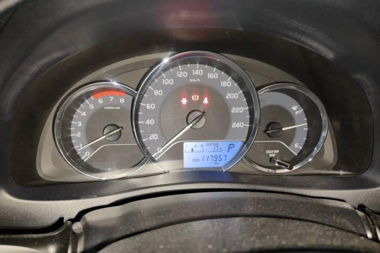 Used Toyota Levin 2017 Revised 185T CVT Elite Edition China V Standard Instrument Cluster