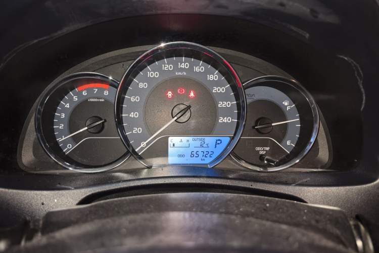 Used Toyota Levin 2017 Revised 185T CVT Elite Edition China V Standard Instrument Cluster