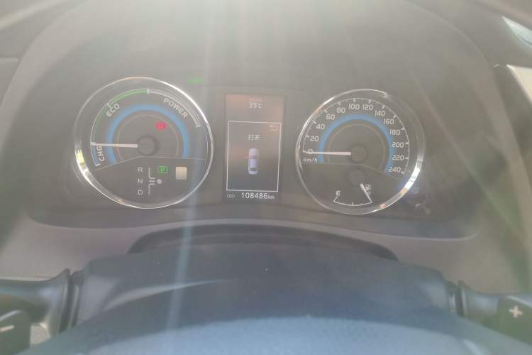 Used Toyota Levin 2017 Revised Dual-Engine 1.8H GS E-CVT Elite Sunroof Version China V Standard Instrument Cluster