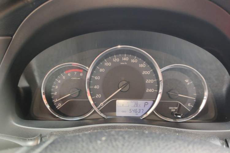 Used Toyota Levin 2017 Revised 185T CVT Elite Edition China V Standard Instrument Cluster