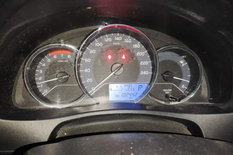 Used Toyota Levin 2017 Revised 185T CVT Elite Edition China V Standard Instrument Cluster