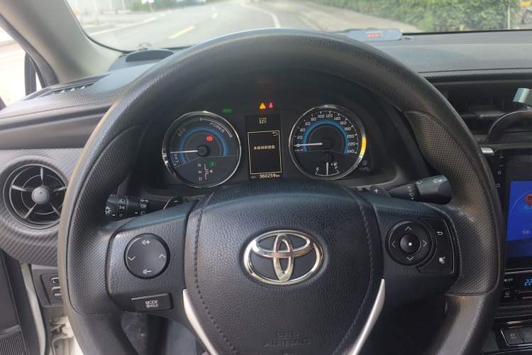 Used Toyota Levin 2017 Revised Dual-Engine 1.8H GS E-CVT Elite Sunroof Version China V Standard Instrument Cluster