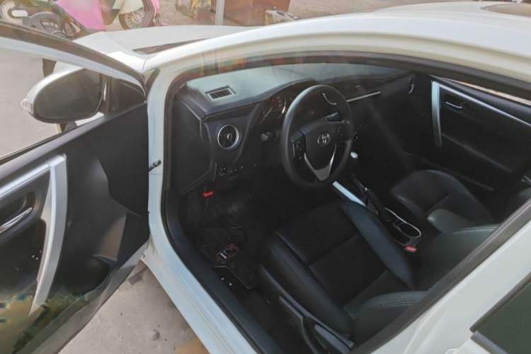 Used Toyota Levin 2017 Revised 185T CVT Elite Edition China V Standard Interior 2