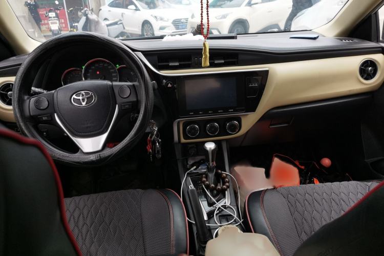 Used Toyota Levin 2017 Revised Version 185T CVT Elite Edition China VI Standard Interior 2