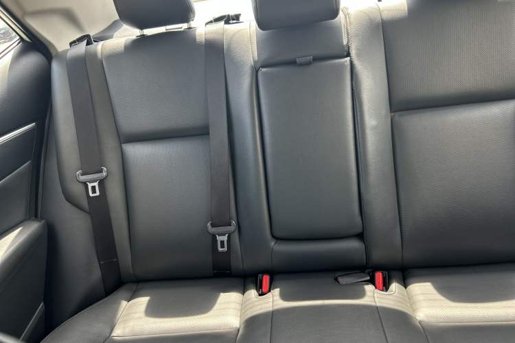 Used Toyota Levin 2017 Revised 185T CVT Elite Edition China V Standard Interior 2