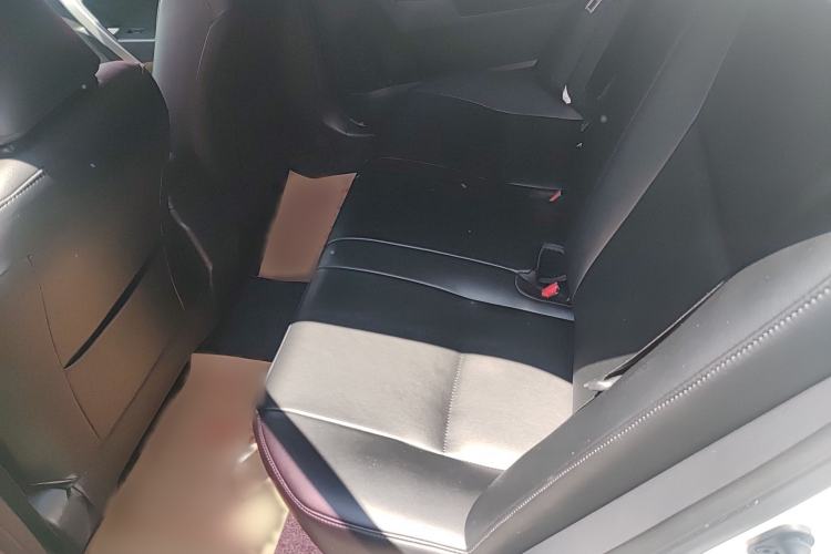 Used Toyota Levin 2017 Revised Dual-Engine 1.8H GS E-CVT Elite Sunroof Version China V Standard Interior 2