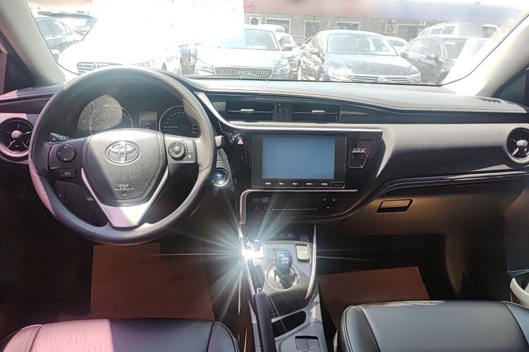 Used Toyota Levin 2017 Revised Dual-Engine 1.8H GS E-CVT Elite Sunroof Version China V Standard Interior 3