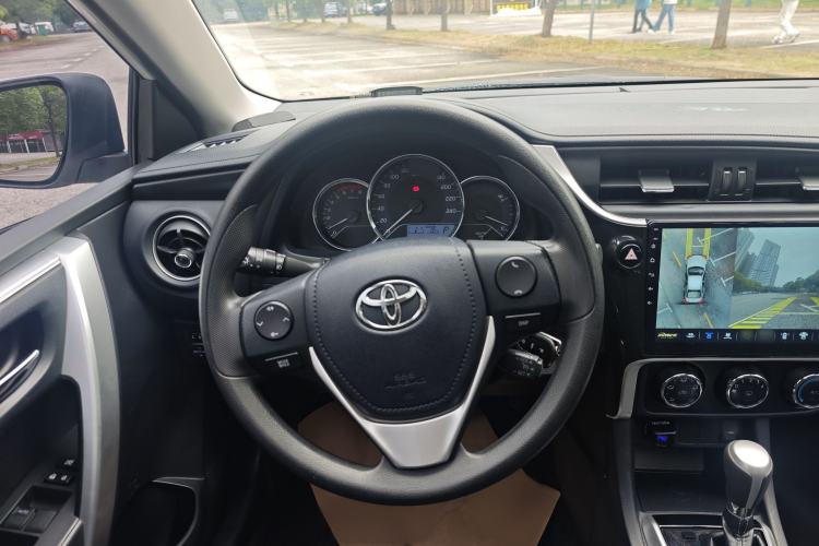 Used Toyota Levin 2017 Revised 185T CVT Elite Edition China V Standard Interior 5