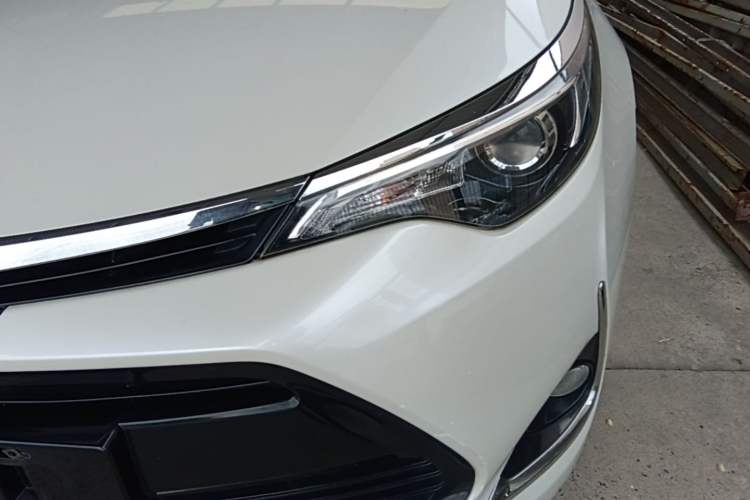 Used Toyota Levin 2017 Revised 185T CVT Elite Edition China V Standard Left Front Headlight