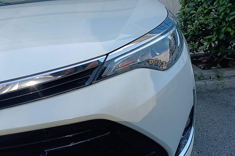 Used Toyota Levin 2017 Revised 185T CVT Elite Edition China V Standard Left Front Headlight