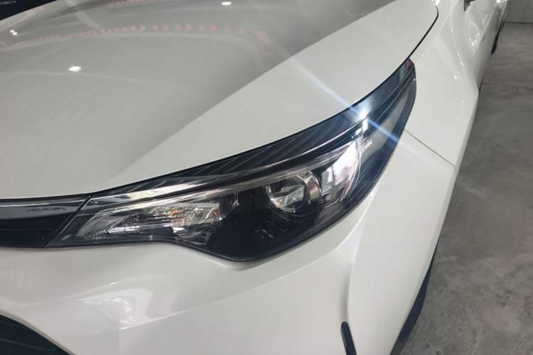 Used Toyota Levin 2017 Revised 185T CVT Elite Edition China V Standard Left Front Headlight
