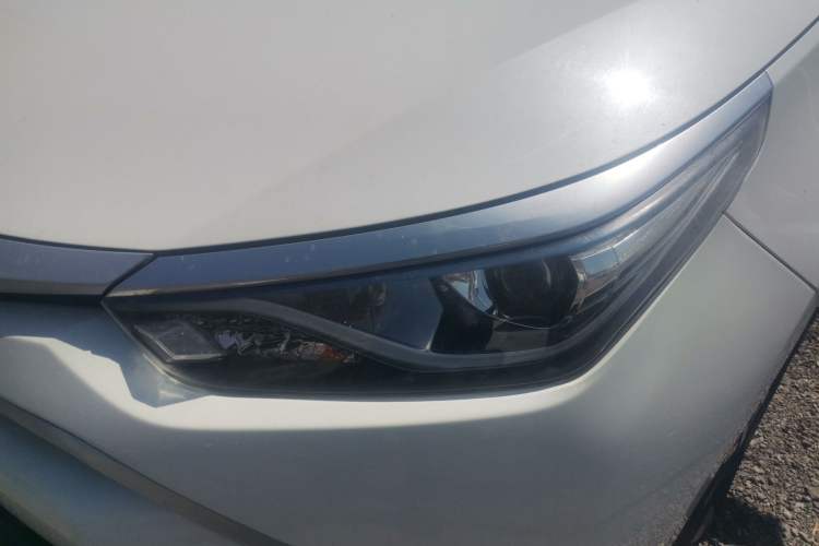 Used Toyota Levin 2017 Revised Dual-Engine 1.8H GS E-CVT Elite Sunroof Version China V Standard Left Front Headlight