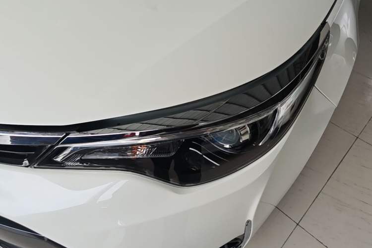Used Toyota Levin 2017 Revised 185T CVT Elite Edition China V Standard Left Front Headlight