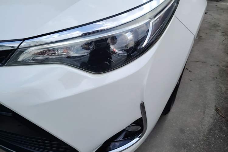 Used Toyota Levin 2017 Revised 185T CVT Elite Edition China V Standard Left Front Headlight