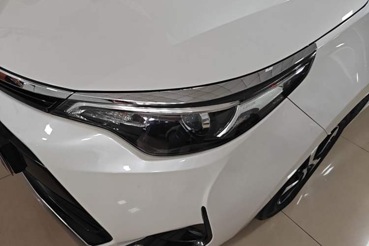 Used Toyota Levin 2017 Revised Version 185T CVT Elite Edition China VI Standard Left Front Headlight