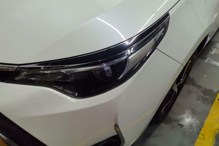 Used Toyota Levin 2017 Revised Version 185T CVT Elite Edition China VI Standard Left Front Headlight