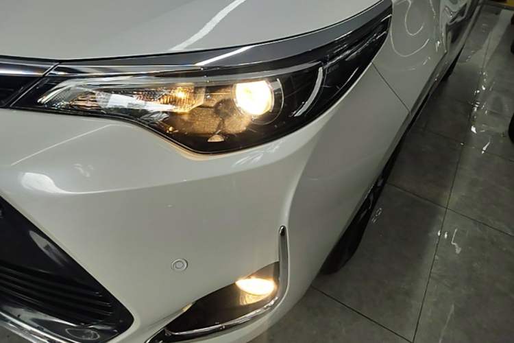 Used Toyota Levin 2017 Revised 185T CVT Elite Edition China V Standard Left Front Headlight