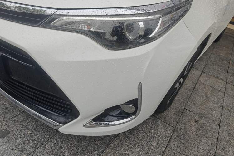 Used Toyota Levin 2017 Revised Version 185T CVT Elite Edition China VI Standard Left Front Headlight