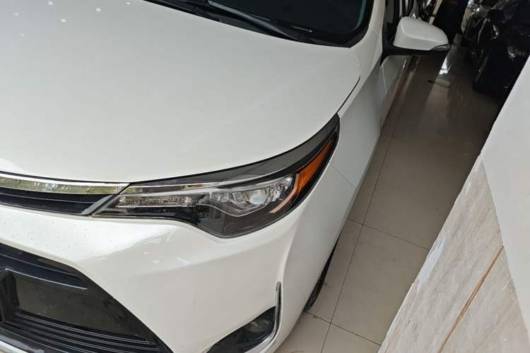 Used Toyota Levin 2017 Revised 185T CVT Leading Edition China V Standard Left Front Headlight