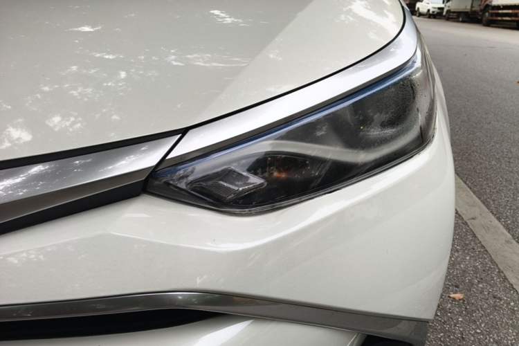 Used Toyota Levin 2017 Revised Dual-Engine 1.8H GS E-CVT Elite Sunroof Version China V Standard Left Front Headlight