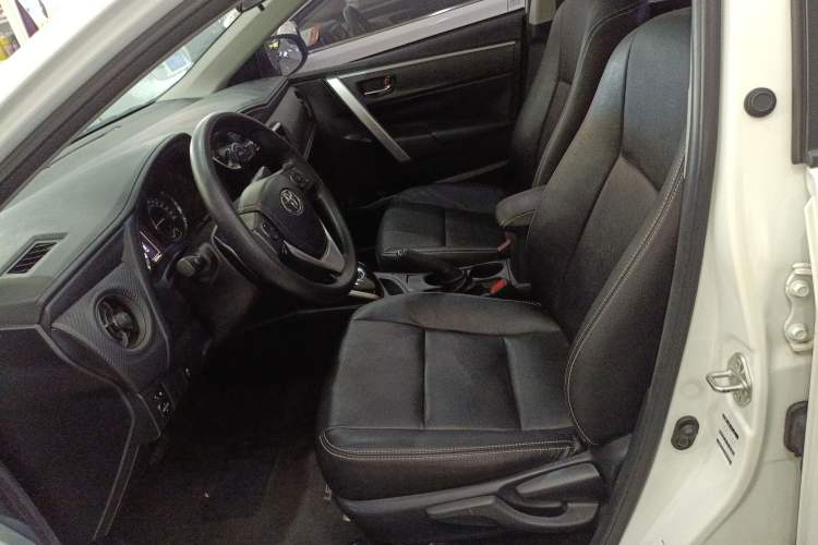 Used Toyota Levin 2017 Revised Dual-Engine 1.8H GS E-CVT Elite Sunroof Version China V Standard Left Front Seat