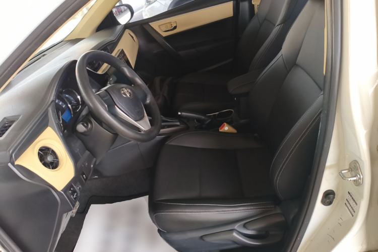 Used Toyota Levin 2017 Revised Version 185T CVT New Sharp Edition China V Standard Left Front Seat