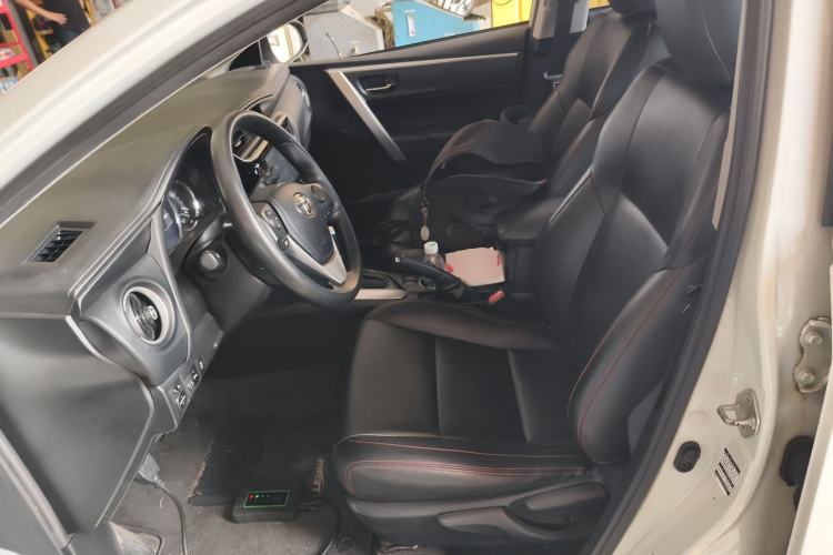 Used Toyota Levin 2017 Revised 185T CVT Elite Edition China V Standard Left Front Seat