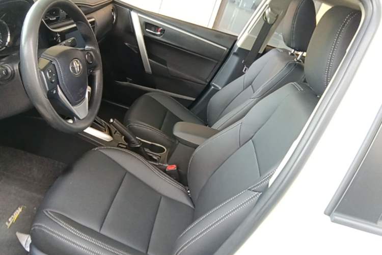 Used Toyota Levin 2017 Revised 185T CVT Elite Edition China V Standard Left Front Seat