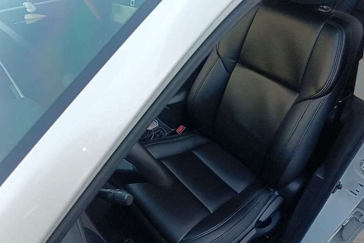 Used Toyota Levin 2017 Revised 185T CVT Elite Edition China V Standard Left Front Seat