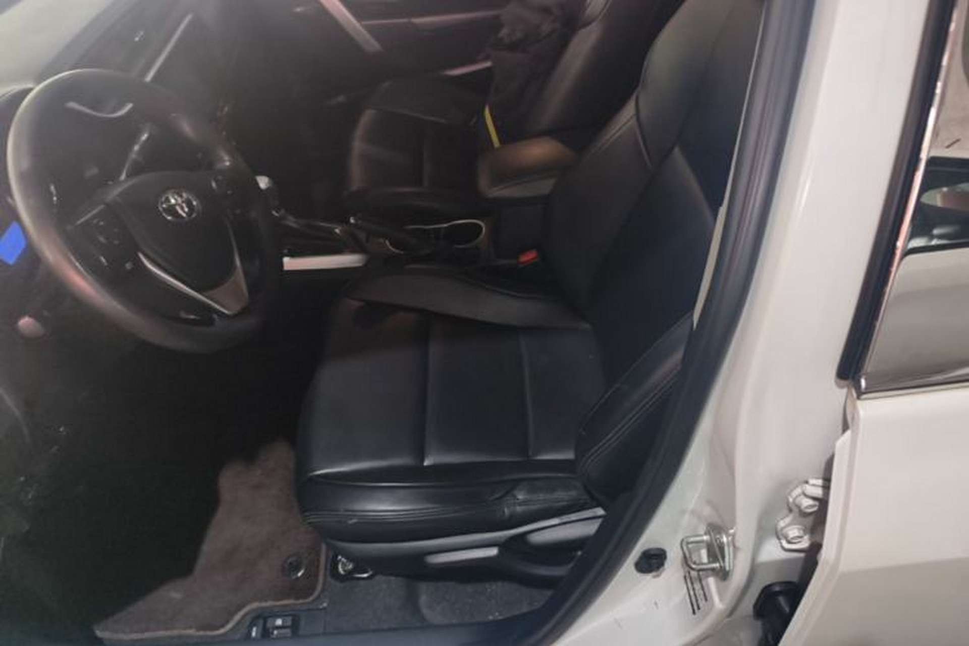 Used Toyota Levin 2017 Revised 185T CVT Elite Edition China V Standard Left Front Seat