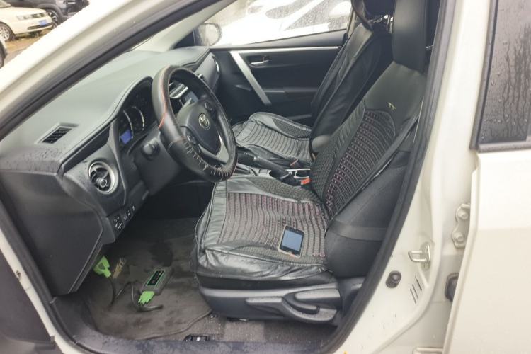 Used Toyota Levin 2017 Revised 185T CVT Elite Edition China V Standard Left Front Seat