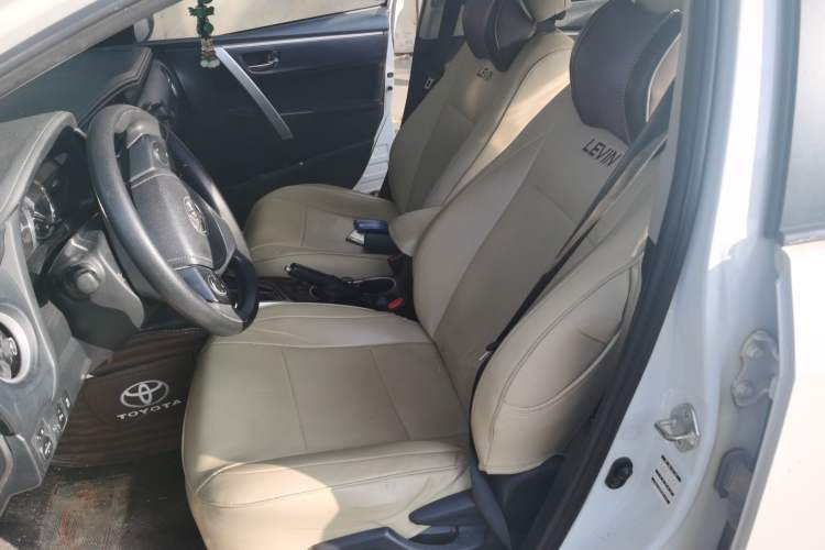 Used Toyota Levin 2017 Revised 185T CVT Elite Edition China V Standard Left Front Seat
