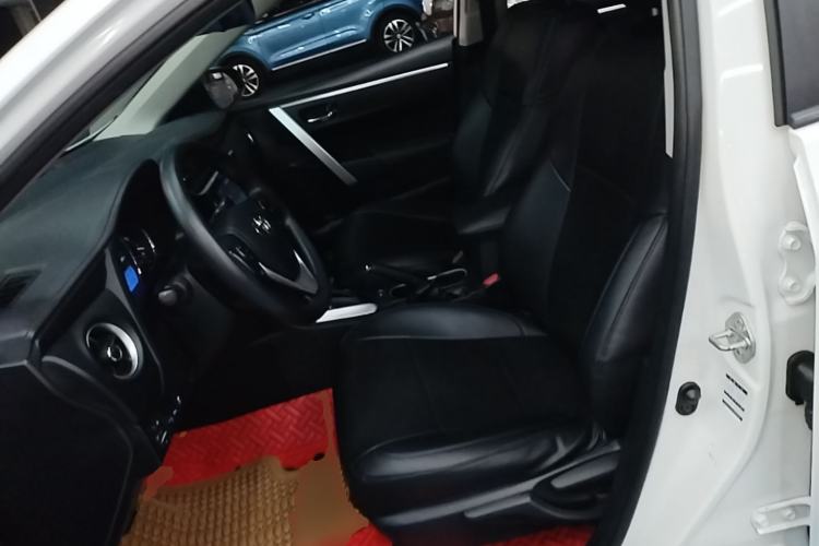 Used Toyota Levin 2017 Revised 185T CVT Elite Edition China V Standard Left Front Seat